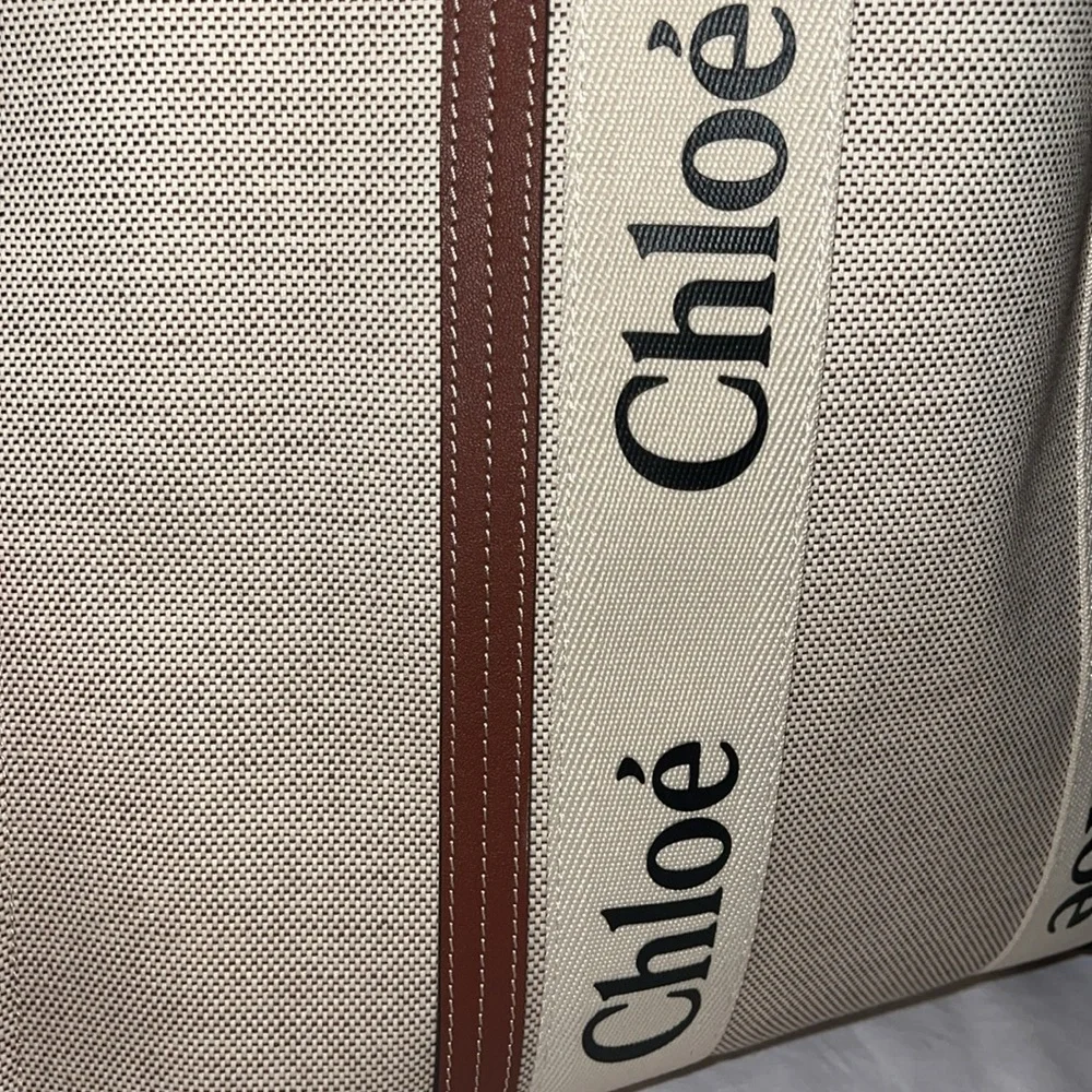 Chloé Canvas Tote Bag - Picture 2 of 12